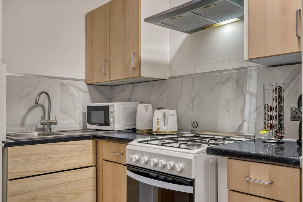 Ferienwohnung Cosy 2Br Retreat Near Paddington Station London Exterior foto