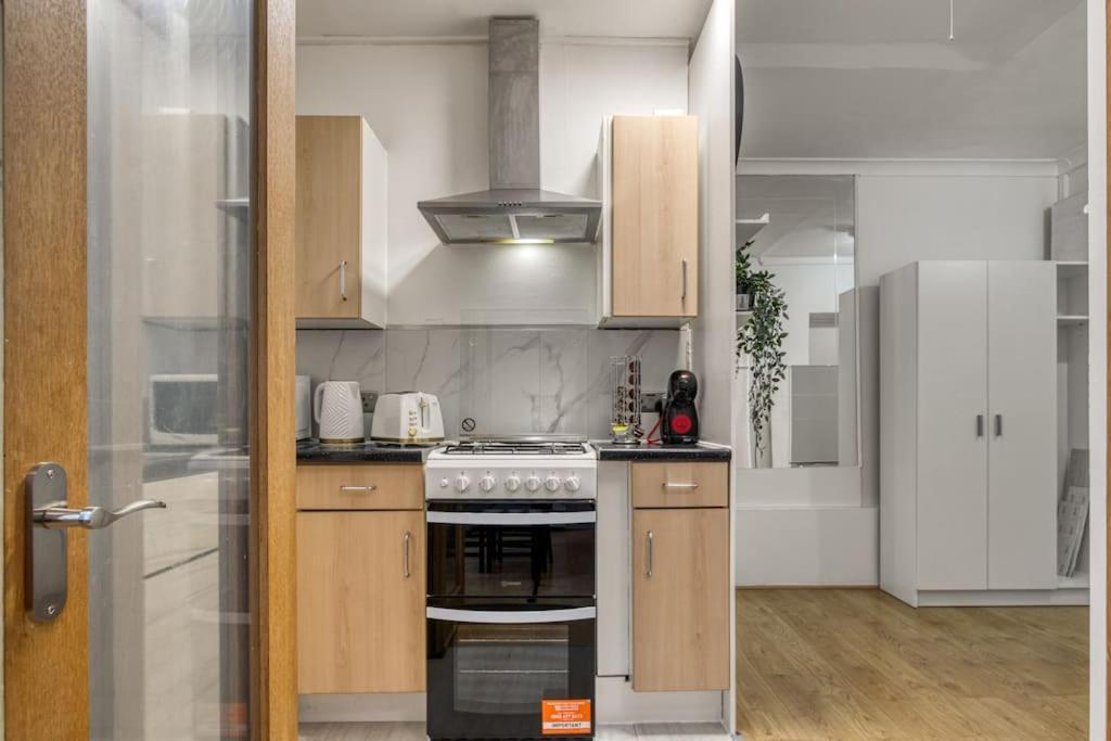 Ferienwohnung Cosy 2Br Retreat Near Paddington Station London Exterior foto